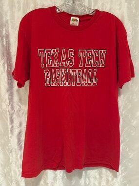 VTG Fruit of the Loom Texas Tech Basketball Red Tee Men’s Size Large 🔥 C2